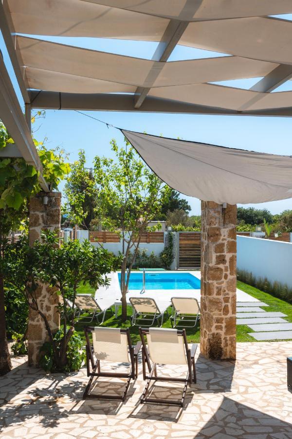Issos Beach Villa Línia Екстериор снимка