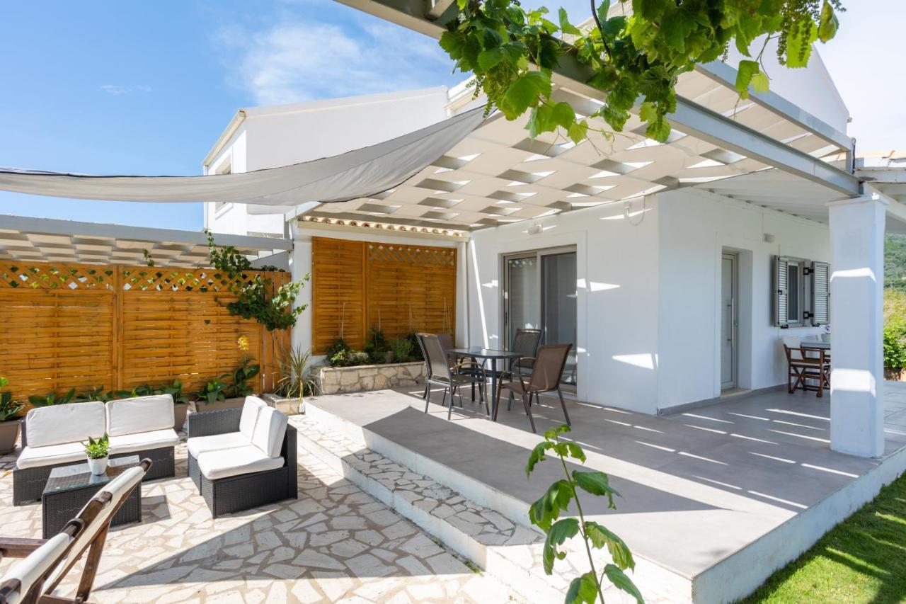 Issos Beach Villa Línia Екстериор снимка