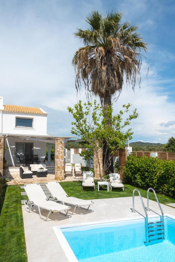Issos Beach Villa Línia Екстериор снимка