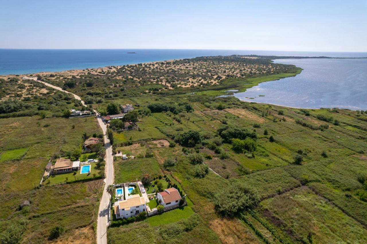 Issos Beach Villa Línia Екстериор снимка